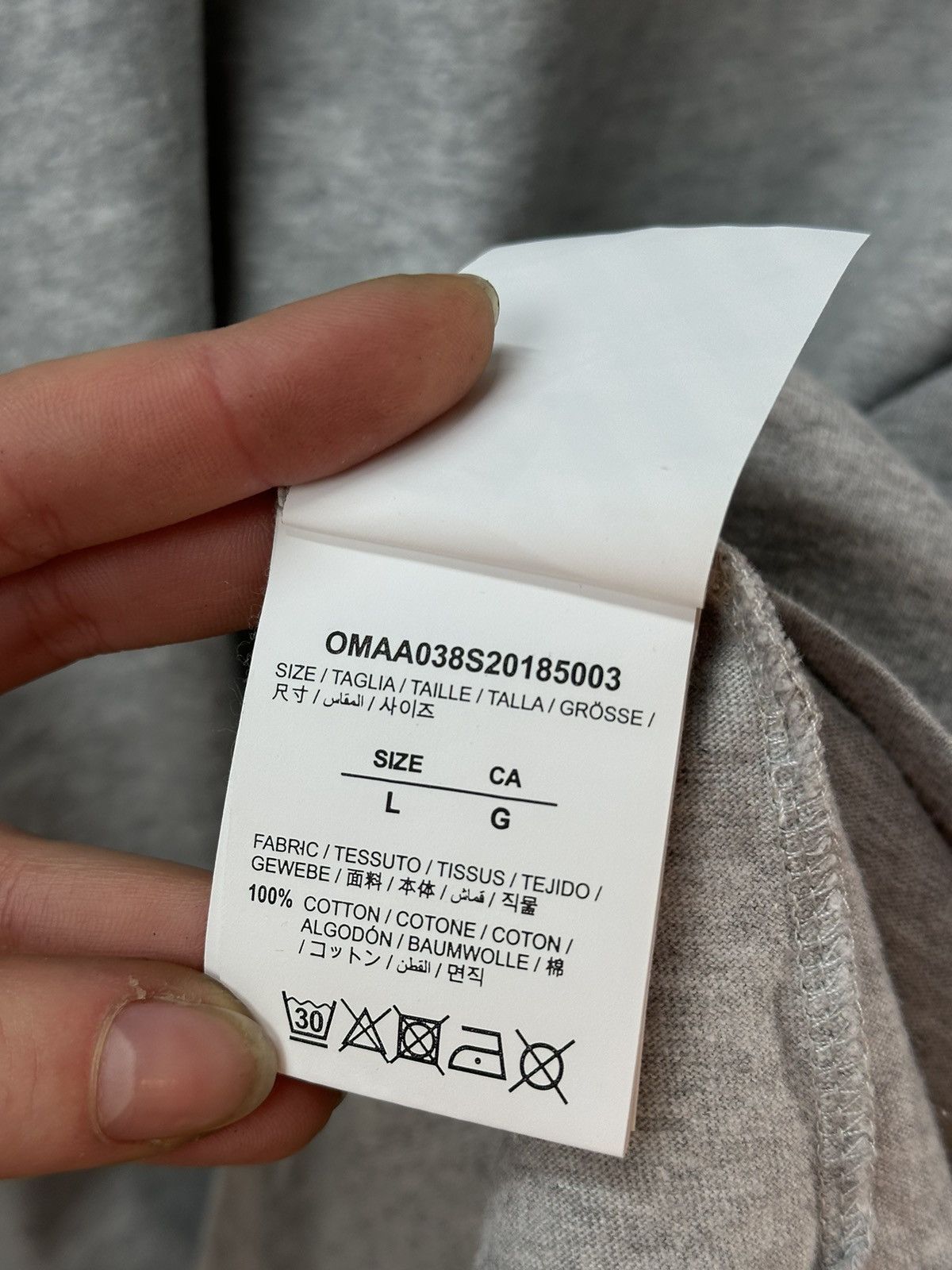 Off-White Vintage Off-White Cabin Baggage Arrows Tee Y2k Size US L / EU 52-54 / 3 - 11 Thumbnail