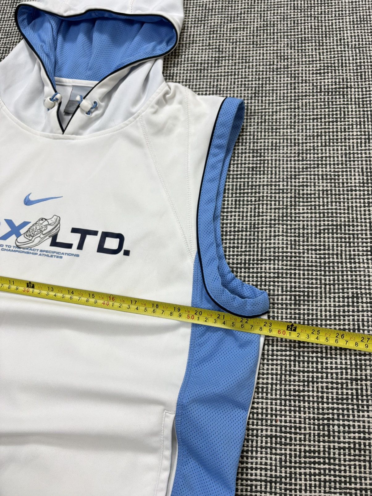Nike Nike silver tag y2k air max ltd sleeveless hoodie eminem Size US L / EU 52-54 / 3 - 6 Thumbnail