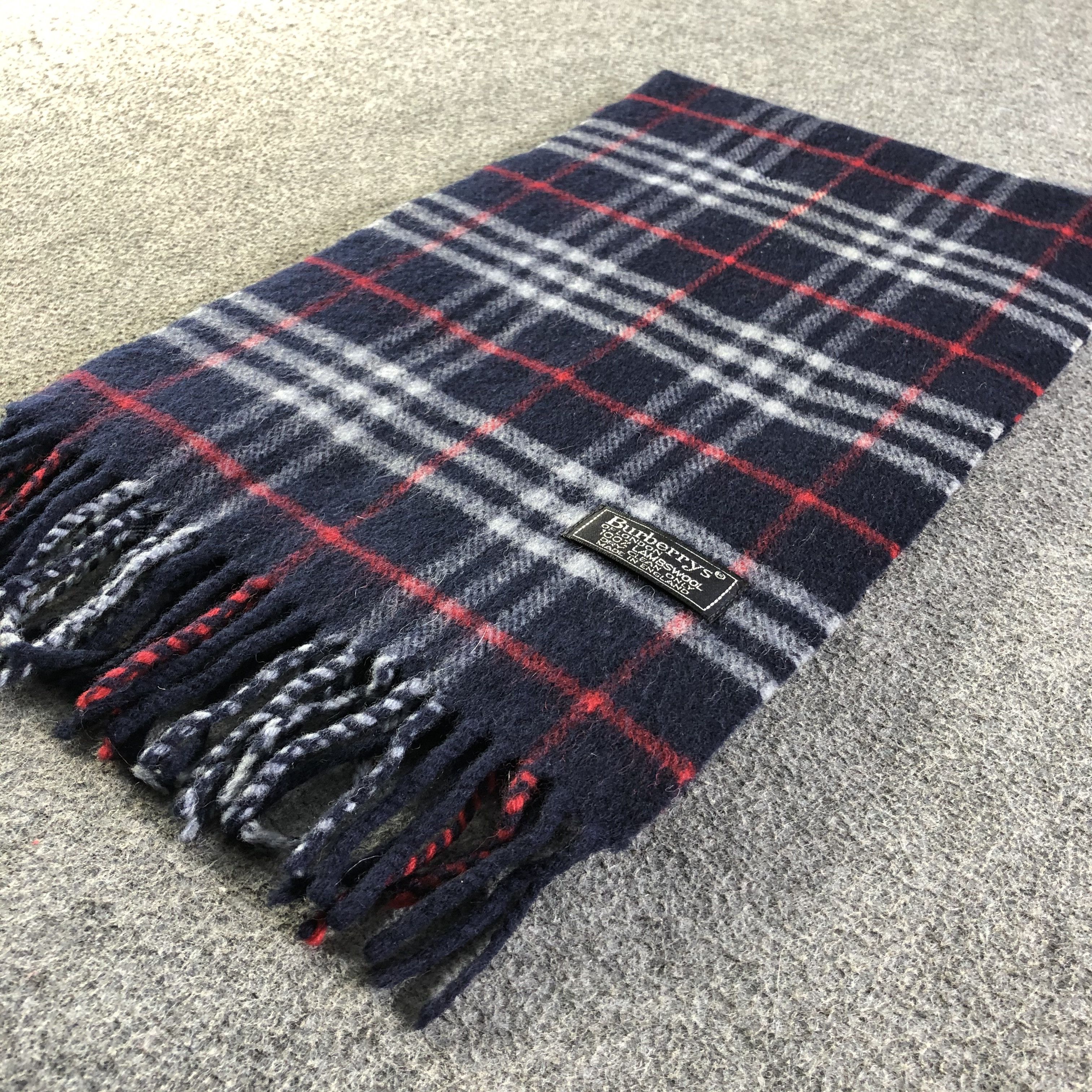 Burberry Burberry Scarf / Muffler / Neckwear P600 Size ONE SIZE - 5 Thumbnail