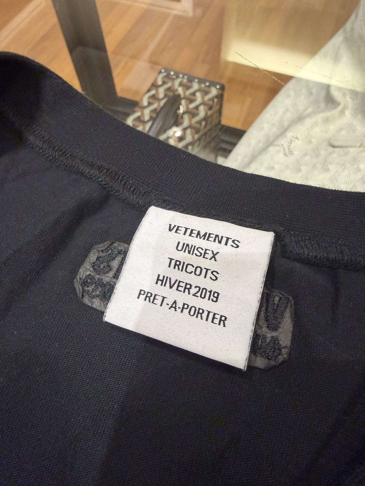 Vetements Vetements ‘Elephant in the Room’ Drawing Tee Size US M / EU 48-50 / 2 - 3 Thumbnail
