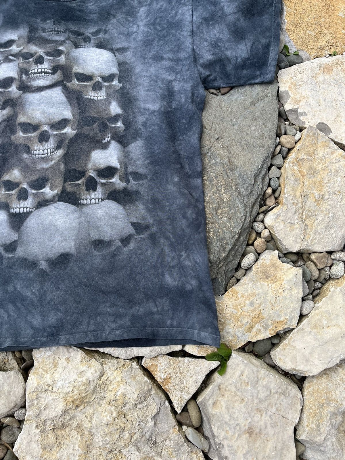 Vintage Vintage Skulbone dyed y2k skulls t-shirt tee all over print Size US XL / EU 56 / 4 - 6 Thumbnail
