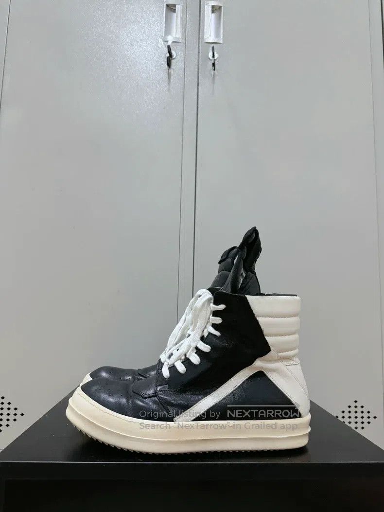 Rick Owens Rick Owens Black and white cowhide inverted triangle Size US 7 / EU 40 - 4 Thumbnail
