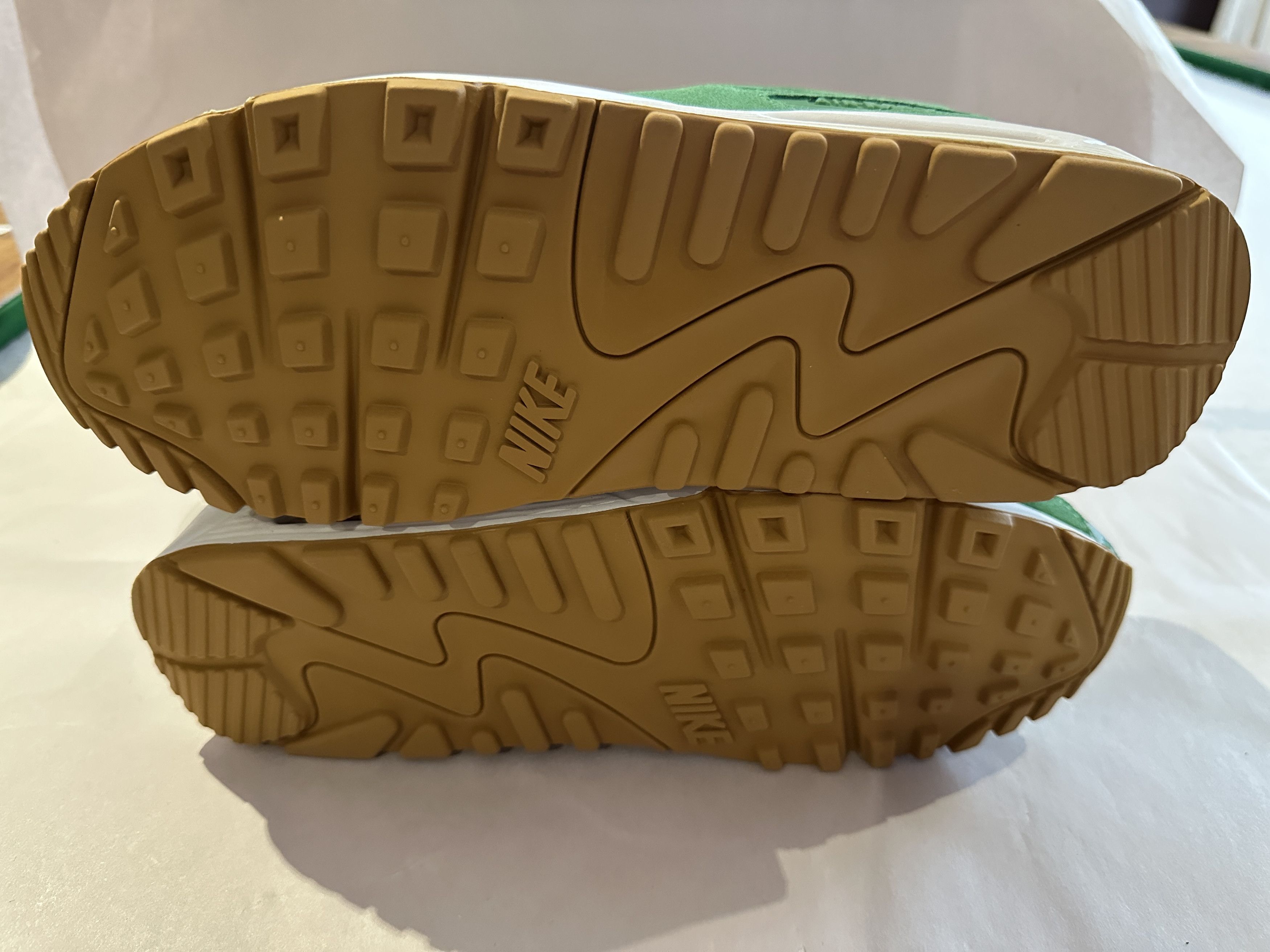 Nike × Patta BRAND NEW *rare* NIKE AIR MAX 90 PREMIUM PATTA "HOMEGROWN" Size US 11 / EU 44 - 6 Thumbnail