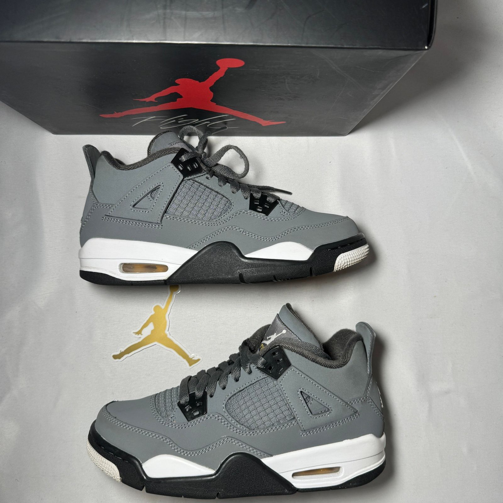Jordan Brand × Nike Size 5 - Air Jordan 4 Retro GS Cool Grey 2019 Men's Shoes Size US 5 / EU 37 - 2 Thumbnail