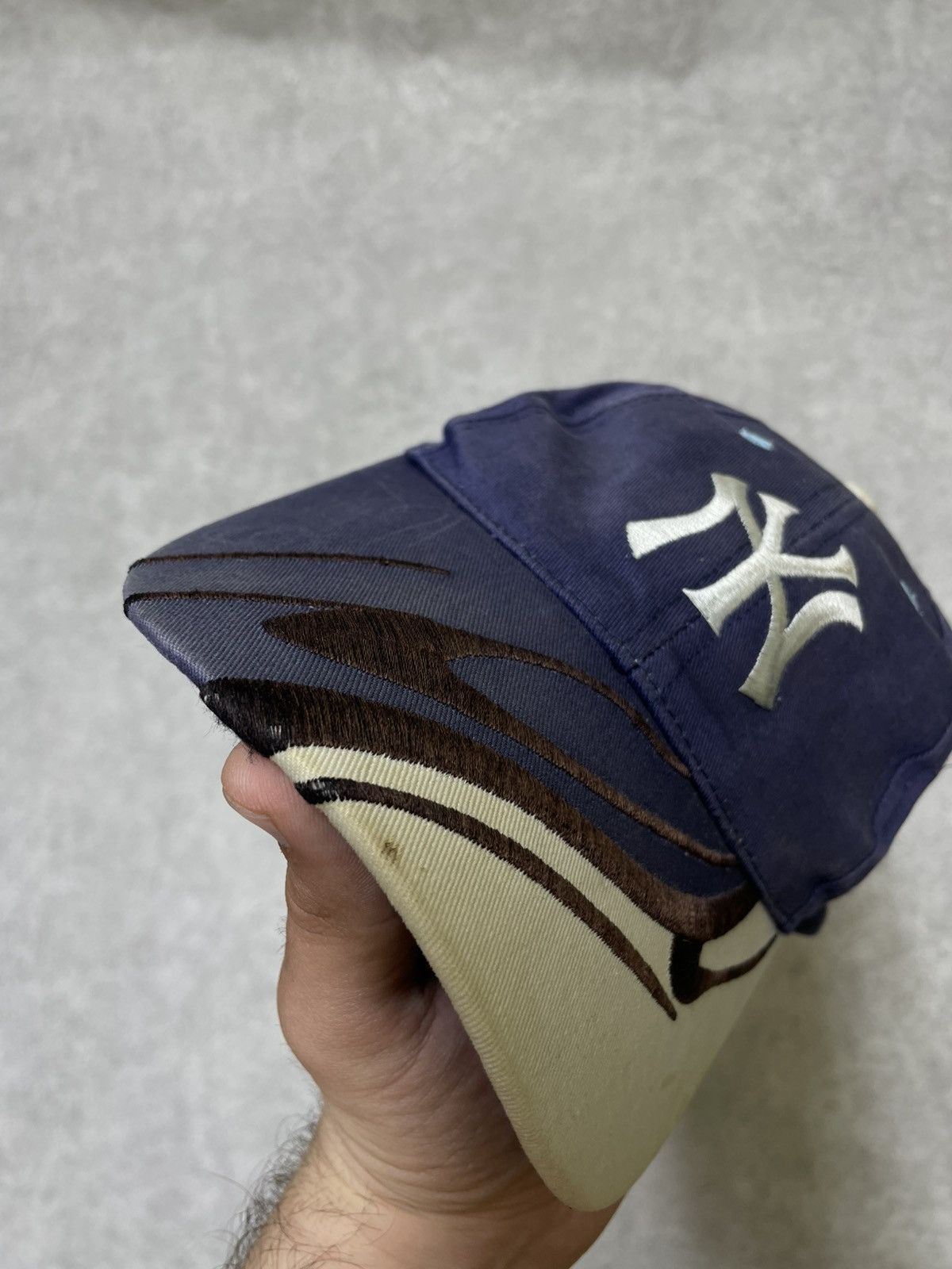 NFL × New Era × New York Yankees NY Vintage Flame New York Cap Streetwear Style Size ONE SIZE - 4 Thumbnail