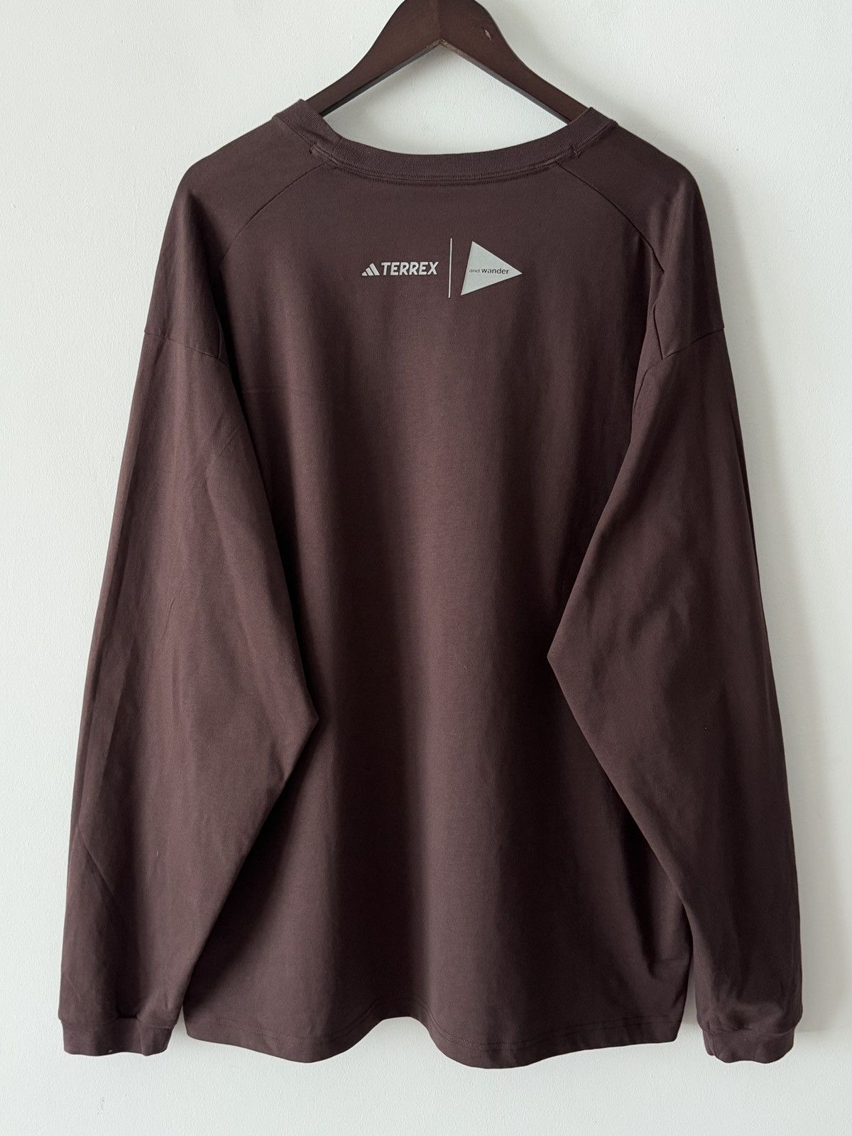 Adidas × And Wander 🔥🔥 And Wander x Adidas Terrex Xplore Longsleeve T-Shirt Size US XL / EU 56 / 4 - 3 Thumbnail