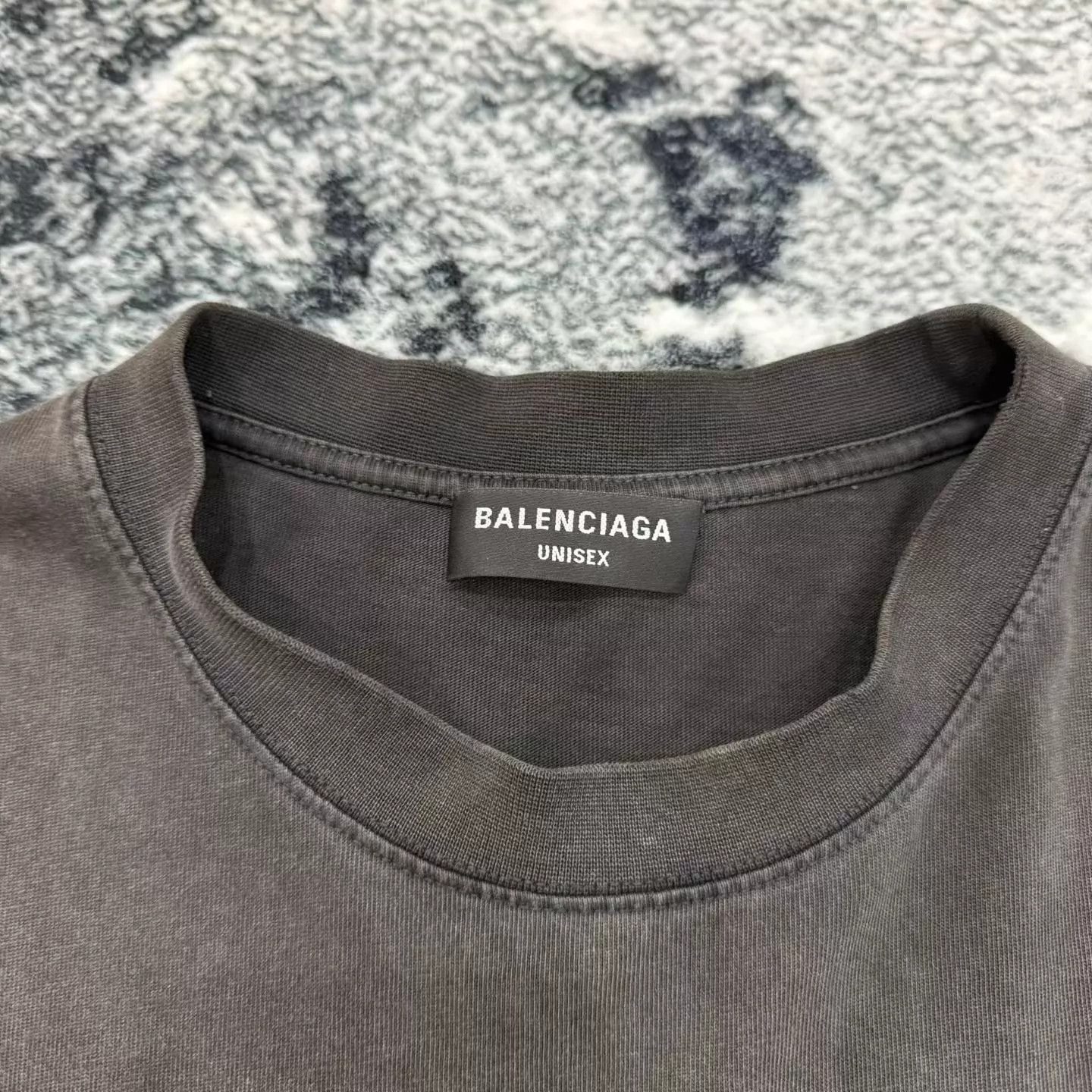 Balenciaga Balenciaga B-embroidered logo SL tee washed black L Size US L / EU 52-54 / 3 - 2 Thumbnail