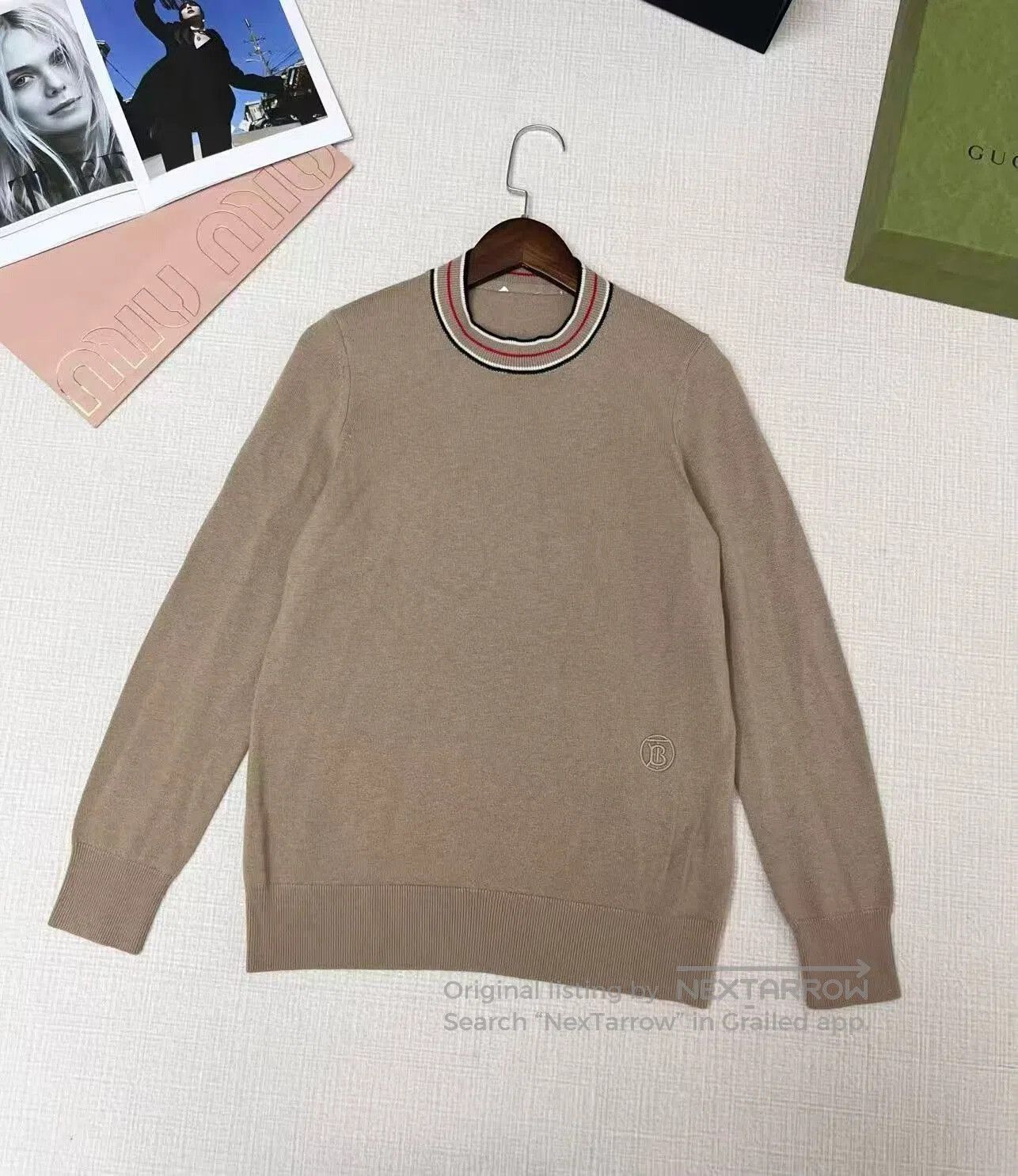 Burberry Burberry Knit Sweater with Monogram Logo. Size M / US 6-8 / IT 42-44 - 1 Thumbnail