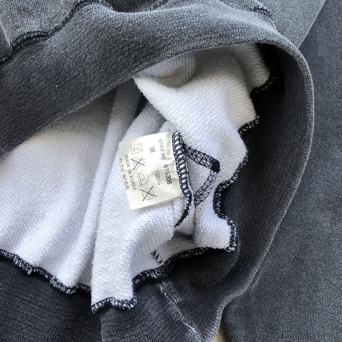 Avirex VTG Avirex LTD USN Military Sun Faded Crewneck Sweatshirt Size US M / EU 48-50 / 2 - 13 Thumbnail