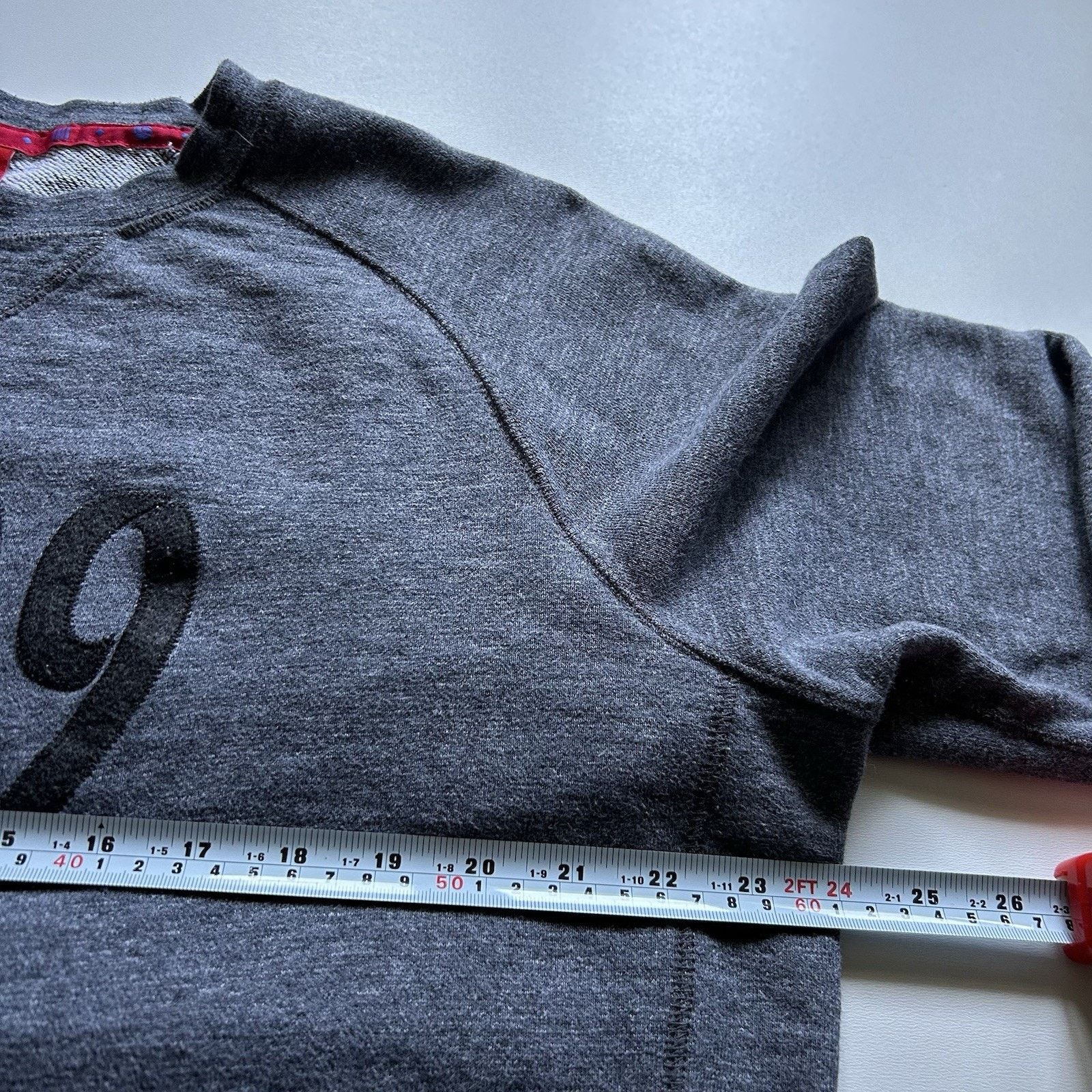 Nike FC Barcelona Nike Sweatshirt XL Boxy Gray Crewneck Swoosh Size US XL / EU 56 / 4 - 5 Thumbnail