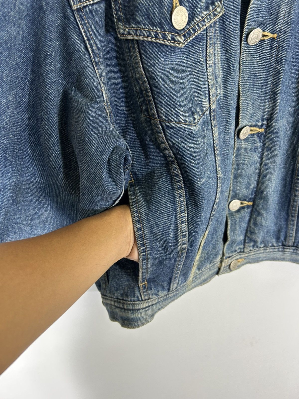 Edwin ⚡️Vintage Edwin Distressed Denim Trucker Jacket Size US L / EU 52-54 / 3 - 7 Thumbnail