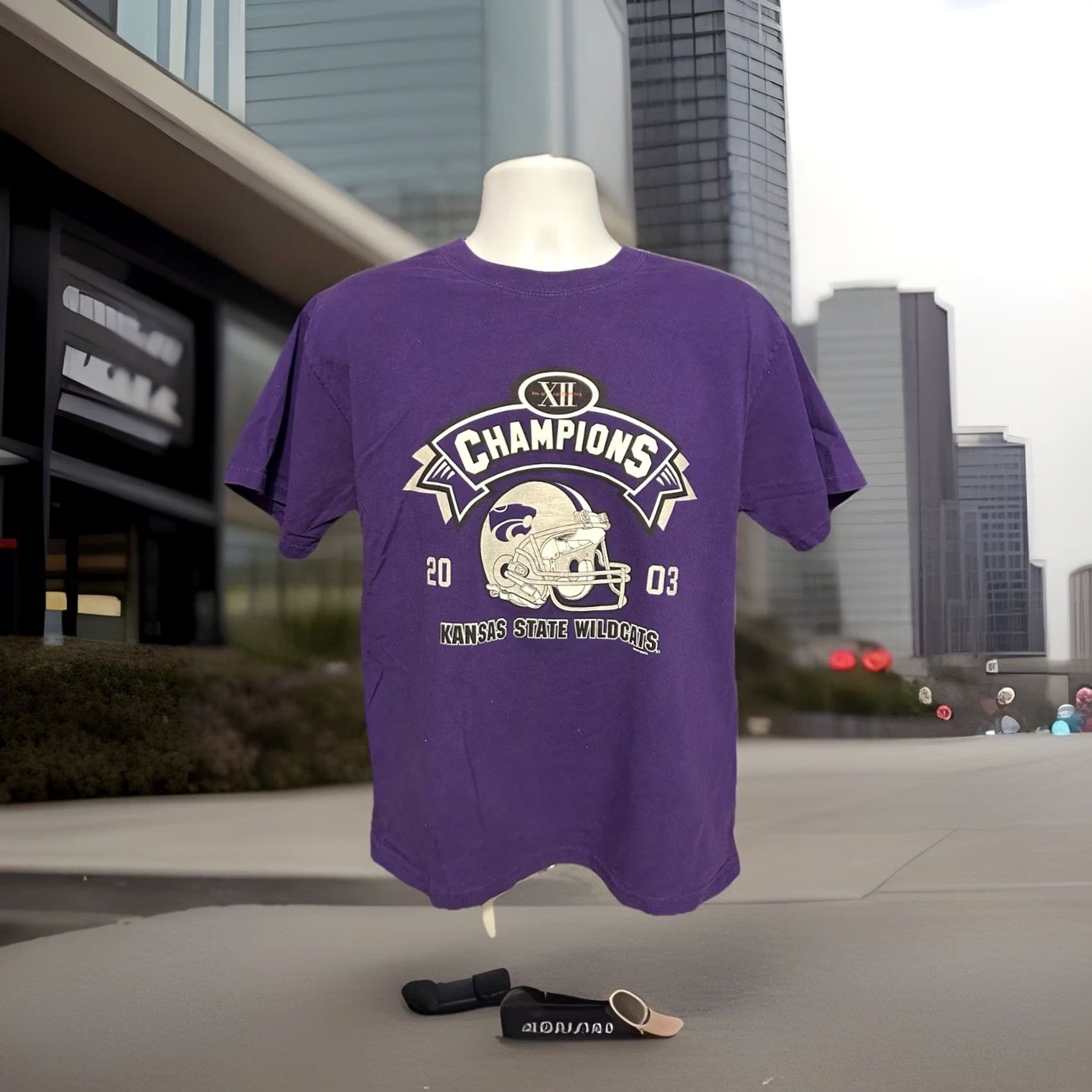 Vintage Kansas State Football Champions 2003 Vintage T-Shirt Large Purple Men's Shirt Size US L / EU 52-54 / 3 - 5 Thumbnail