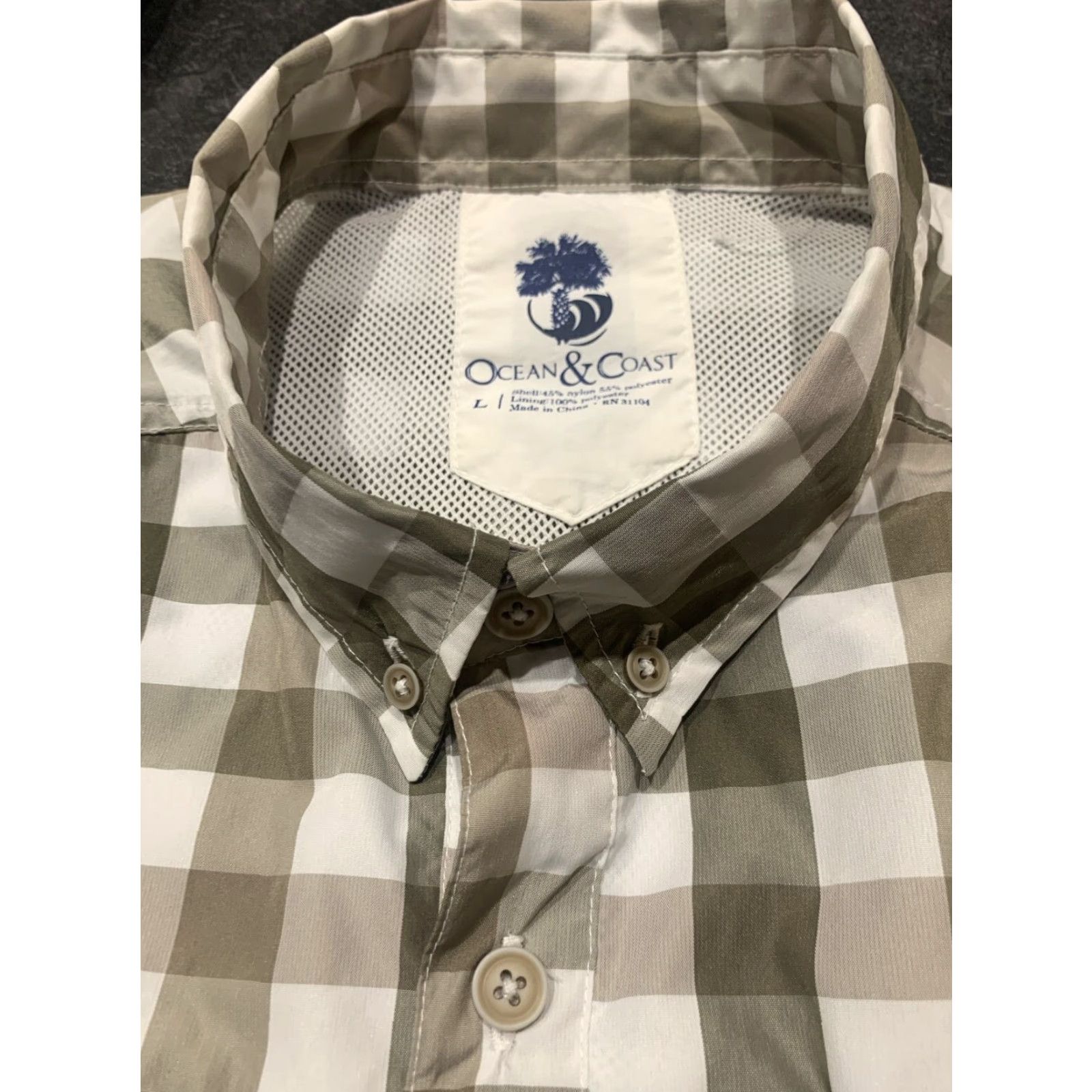 Vintage Ocean & Coast Men's L Nylon Polyester Plaid Tab Sleeve Button Down Vented Shirt Size US L / EU 52-54 / 3 - 5 Thumbnail