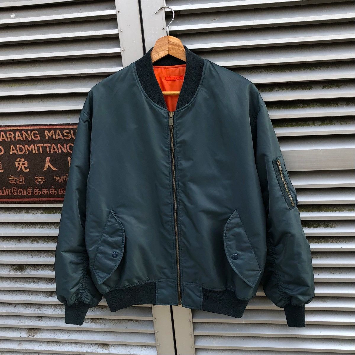 Vintage Vintage Ma-1 Bomber Jacket Size US M / EU 48-50 / 2 - 8 Thumbnail