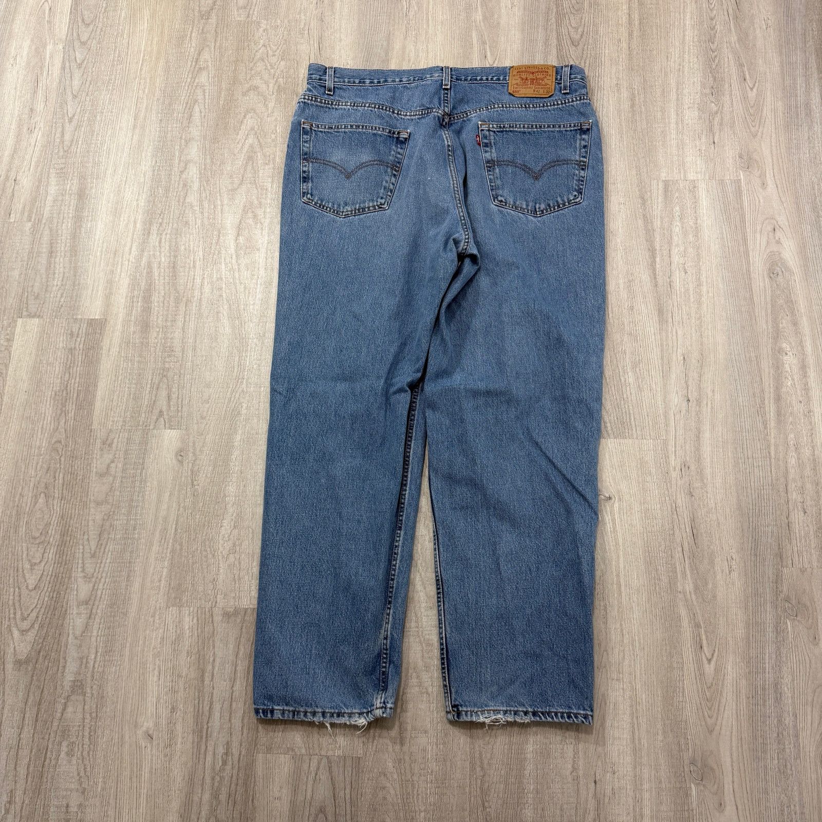 Levi's Vintage Levis 505 Regular Fit Straight Leg Jeans Men's 42x32 Size US 42 / EU 58 - 9 Thumbnail
