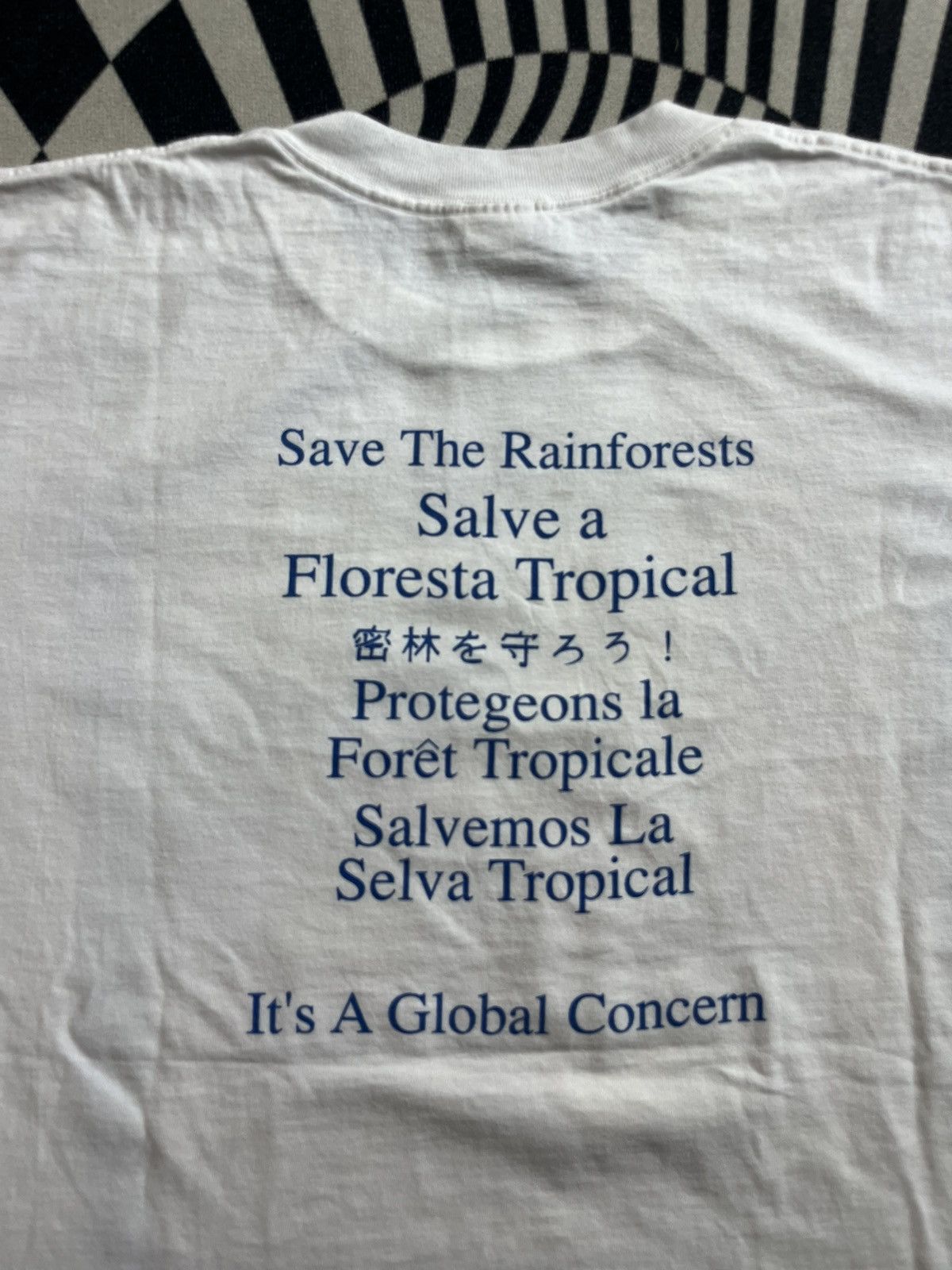 Arts & Science Vintage SAVE the Rainforest Alliance 90’s Artwork Tshirt Size US XL / EU 56 / 4 - 10 Thumbnail