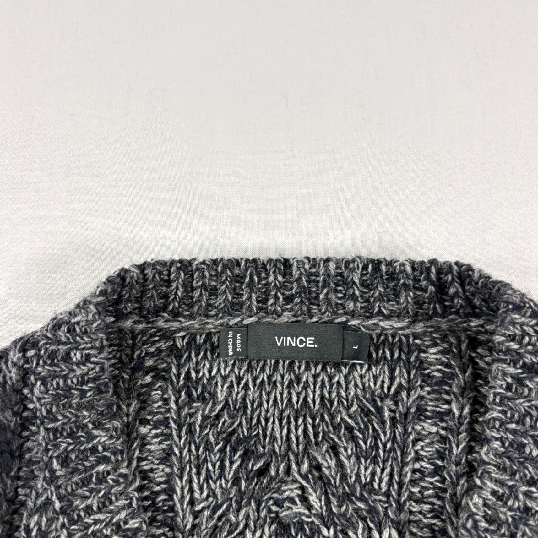 Vince Vince Sweater Mens Large Black Cray Cable Knit Wool Cashmere Blend Pullover Size US L / EU 52-54 / 3 - 3 Thumbnail