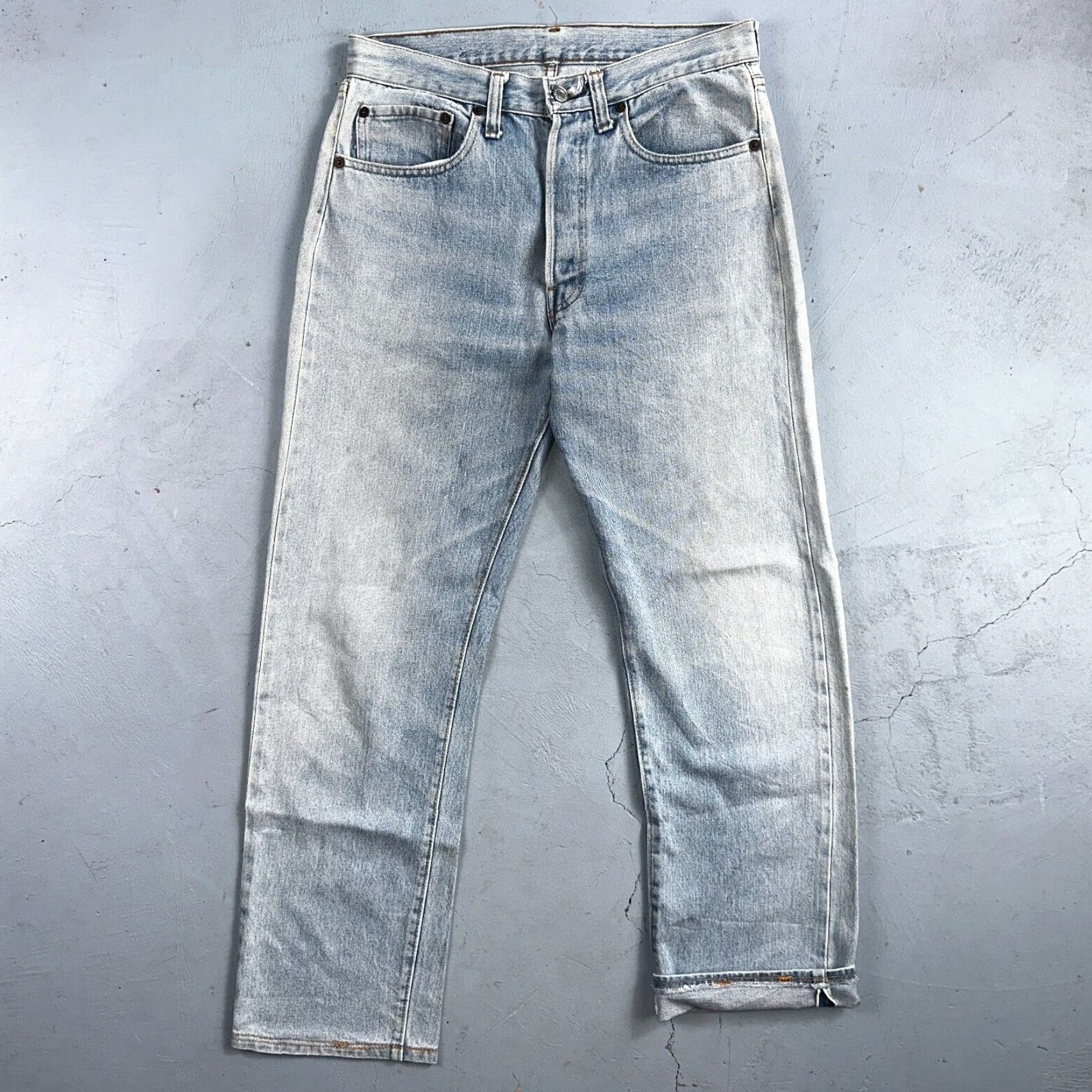 Levi's Levis 501 Vintage 80s Redline Selvedge USA XX Jeans Light Wash 1980s Act 30x29 Size US 30 / EU 46 - 2 Thumbnail