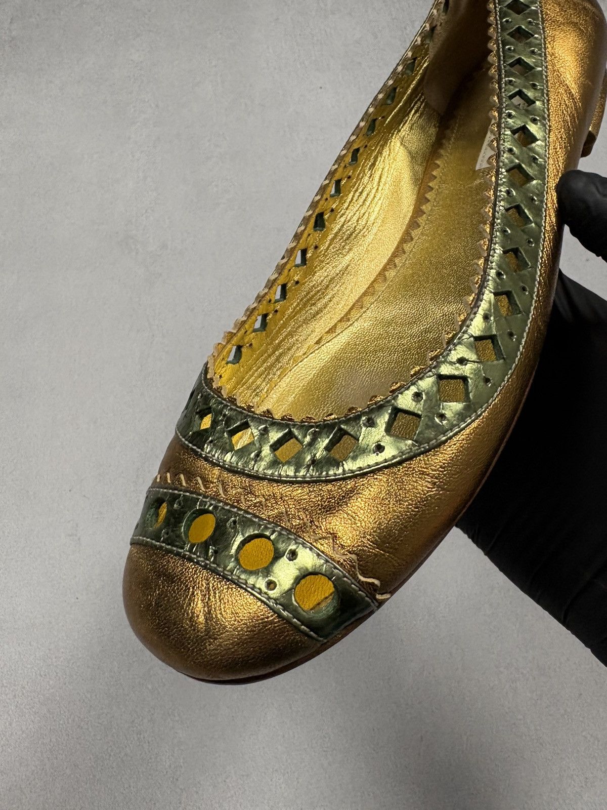 Prada Archive Prada Milano Metallic Gold Ballet Flats 38.5 Vintage Size US 8.5 / IT 38.5 - 13 Thumbnail