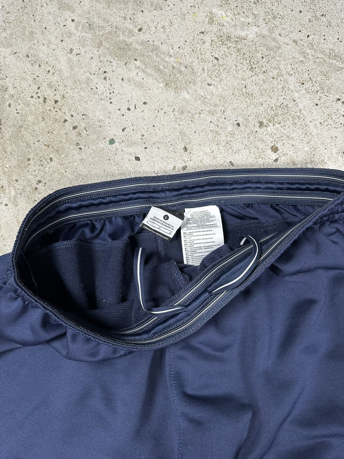 Nike × Vintage Vintage Y2K Nike Navy Track Pants Swoosh Size US 34 / EU 50 - 7 Thumbnail