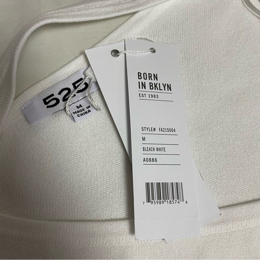 525 America NWT New 525 America One Sleeve White Knit Top Size M Size M / US 6-8 / IT 42-44 - 8 Thumbnail