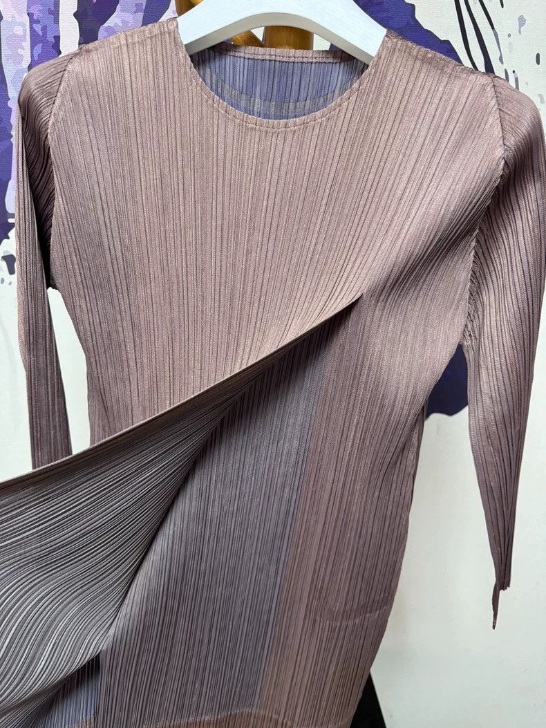 Issey Miyake Issey Miyake size:3 Brown pleated long-sleeved top Size S / US 4 / IT 40 - 2 Thumbnail