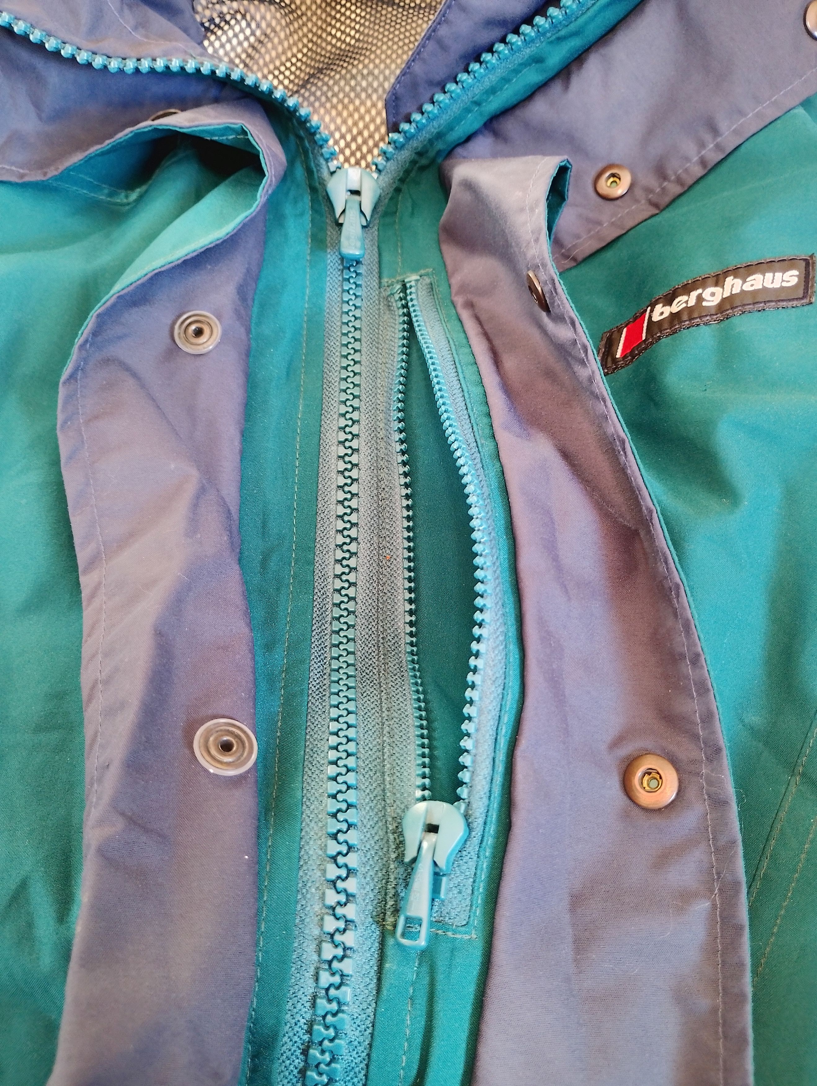 Berghaus Berghaus Cornice I.E Vintage Gore-Tex jacket sz M/L Size US M / EU 48-50 / 2 - 16 Thumbnail