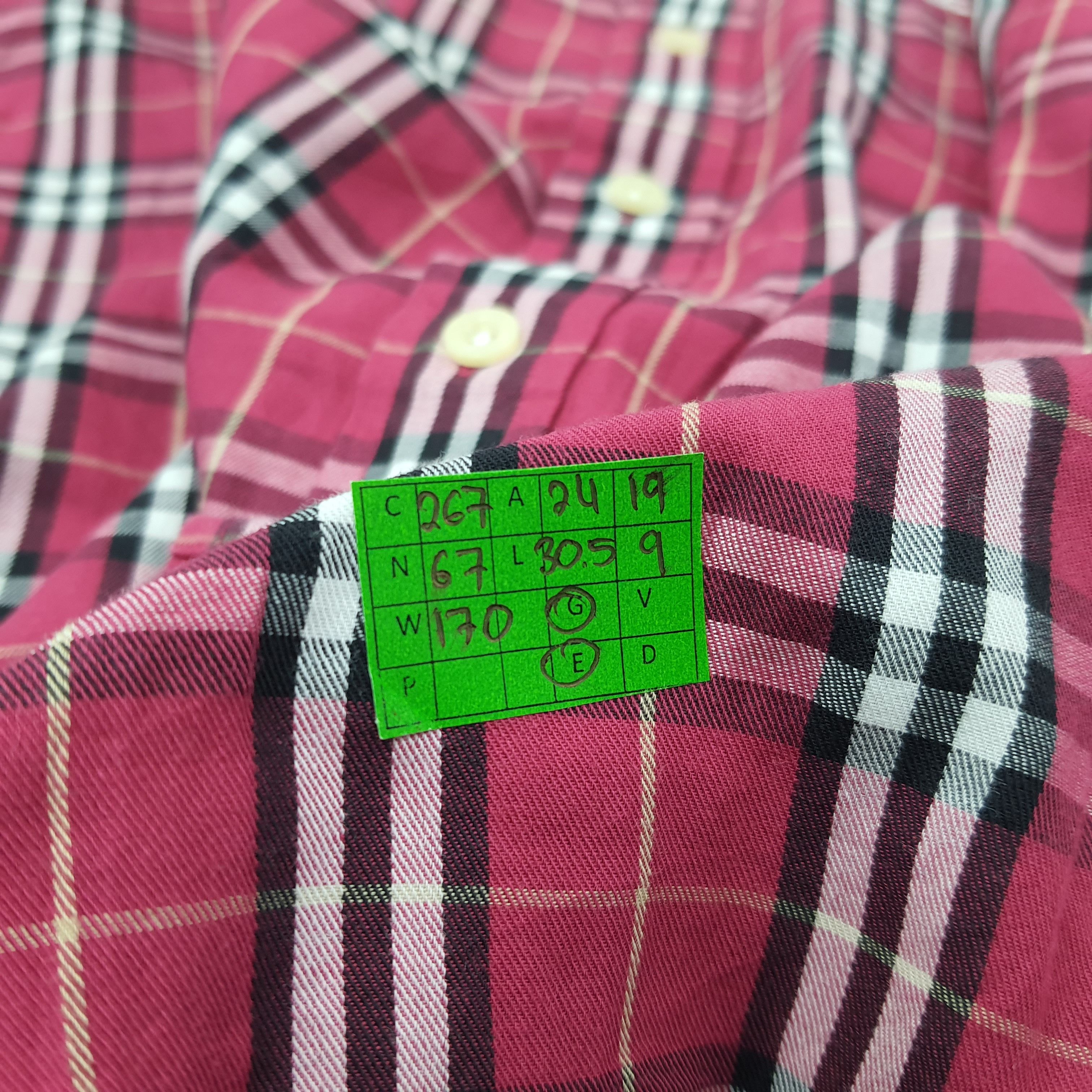 Burberry Vintage Burberry Nova Check Button Up Shirt C267N67 Size US L / EU 52-54 / 3 - 7 Thumbnail