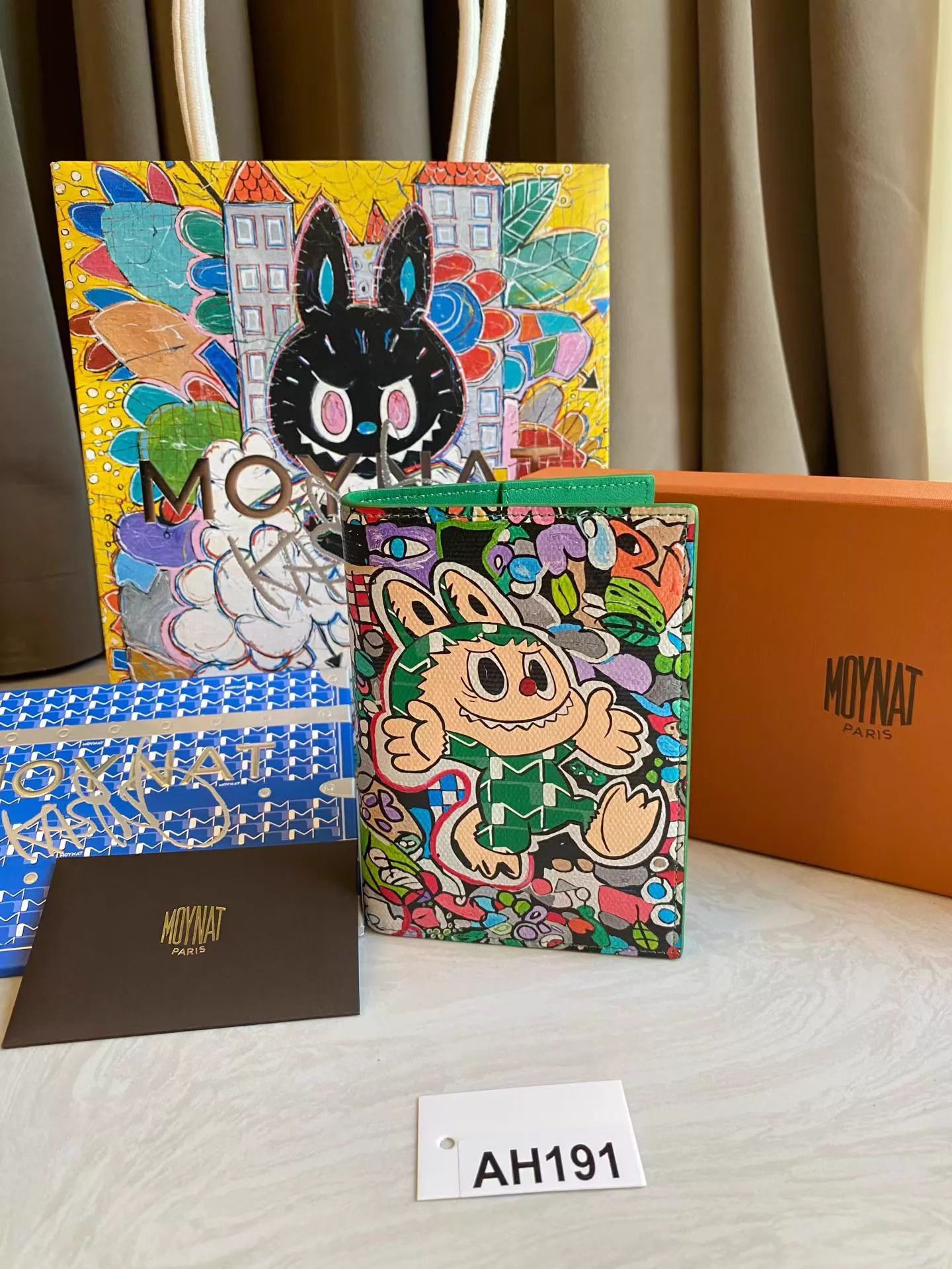 Moynat MOYNAT x Monet LE Passport Wallet Labubu Cartoon Box & Bag Size ONE SIZE - 1 Thumbnail