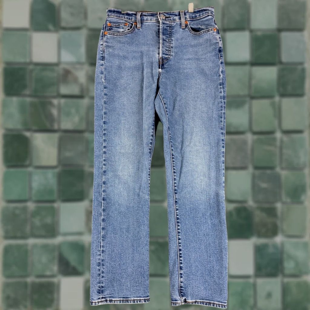 Levi's Levi'S Wedgie Straight Jeans Womens High Rise Light Blue Button Fly - Vintage, 29in Waist Size 29" - 1 Thumbnail