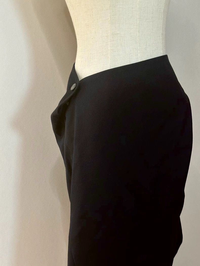 Vivienne Westwood Vivienne Westwood size2 A deformed black dress skirt Size 26" / US 2 / IT 38 - 2 Thumbnail