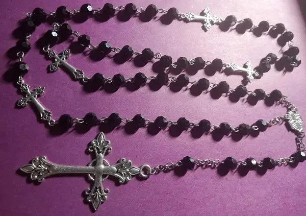 Jewelry Black Crystal Rosary Necklace Long Cross Pendant Size ONE SIZE - 6 Thumbnail