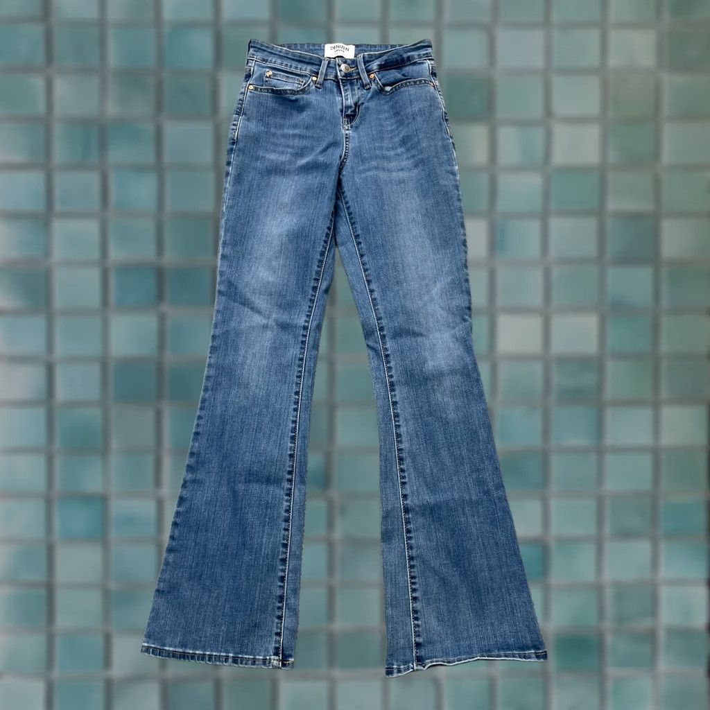Levi's Levi's Jeans Womens 26x31 Denim Mid Rise Bootcut City Denizen by Levi's 5-Pocket Blue Cotton Polyester Spandex Regular Size 26 Womens Size 26" / US 2 / IT 38 - 1 Thumbnail