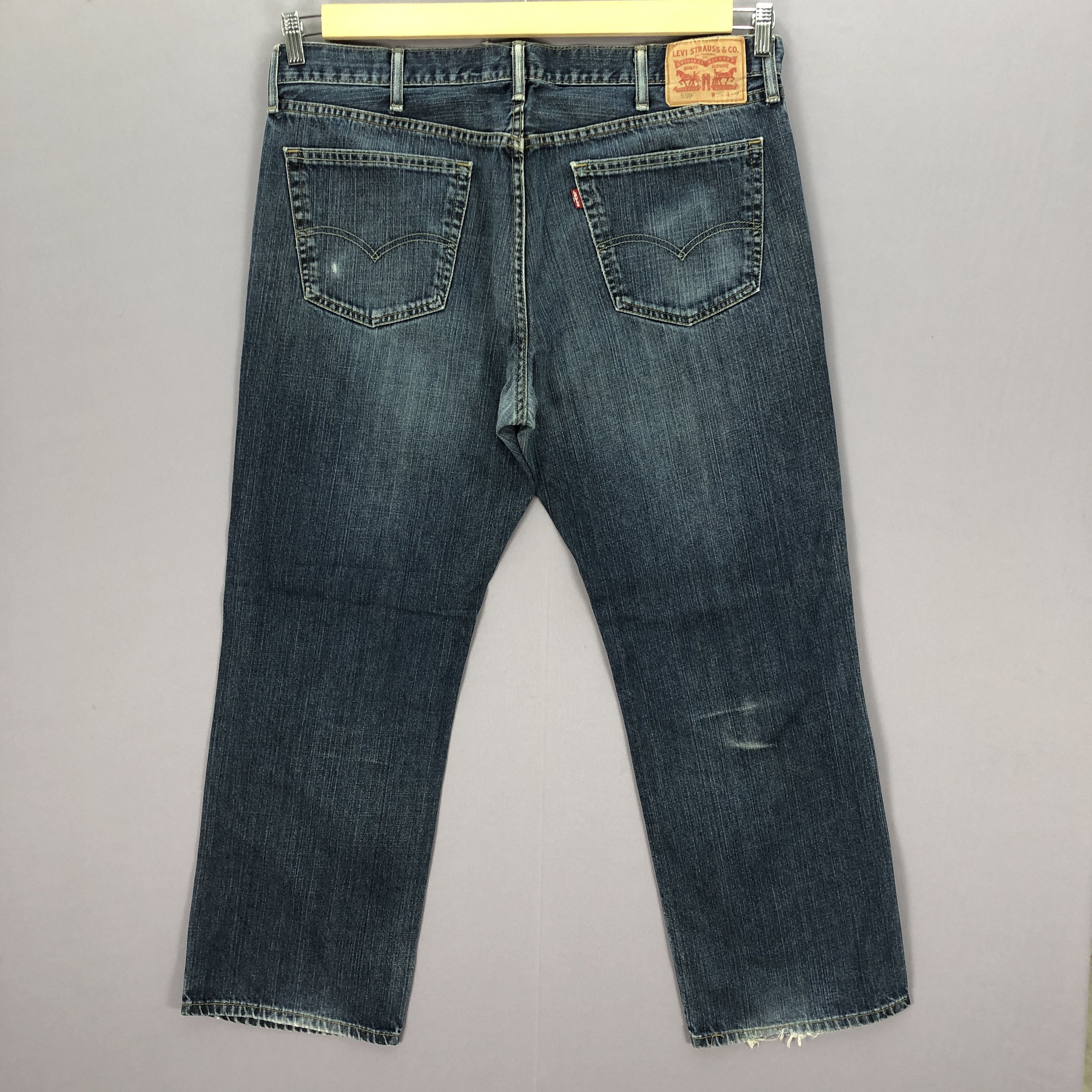 Levi's Vintage Y2K Levis 559 Baggy Jeans Levi's Ripped Faded Denim Size US 38 / EU 54 - 2 Thumbnail