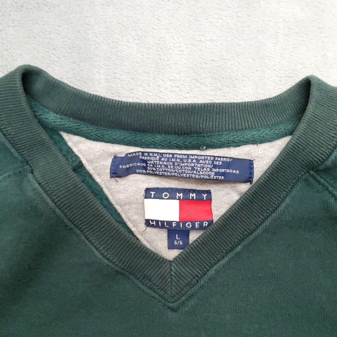 Tommy Hilfiger VINTAGE Tommy Hilfiger Sweater Mens L Green Chenille V-neck Pullover USA Casual 90s Mens Size US L / EU 52-54 / 3 - 4 Thumbnail