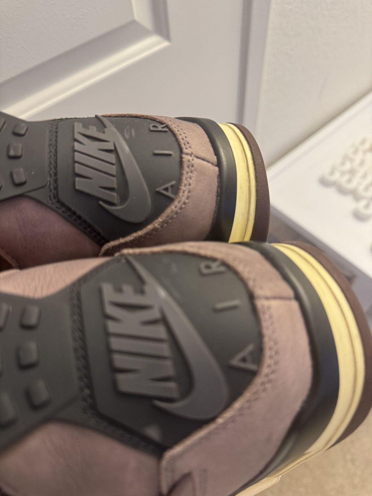 A Ma Maniere × Nike JORDAN 4 A MA MANIÉRE VIOLET ORE Size US 9.5 / EU 42-43 - 13 Thumbnail