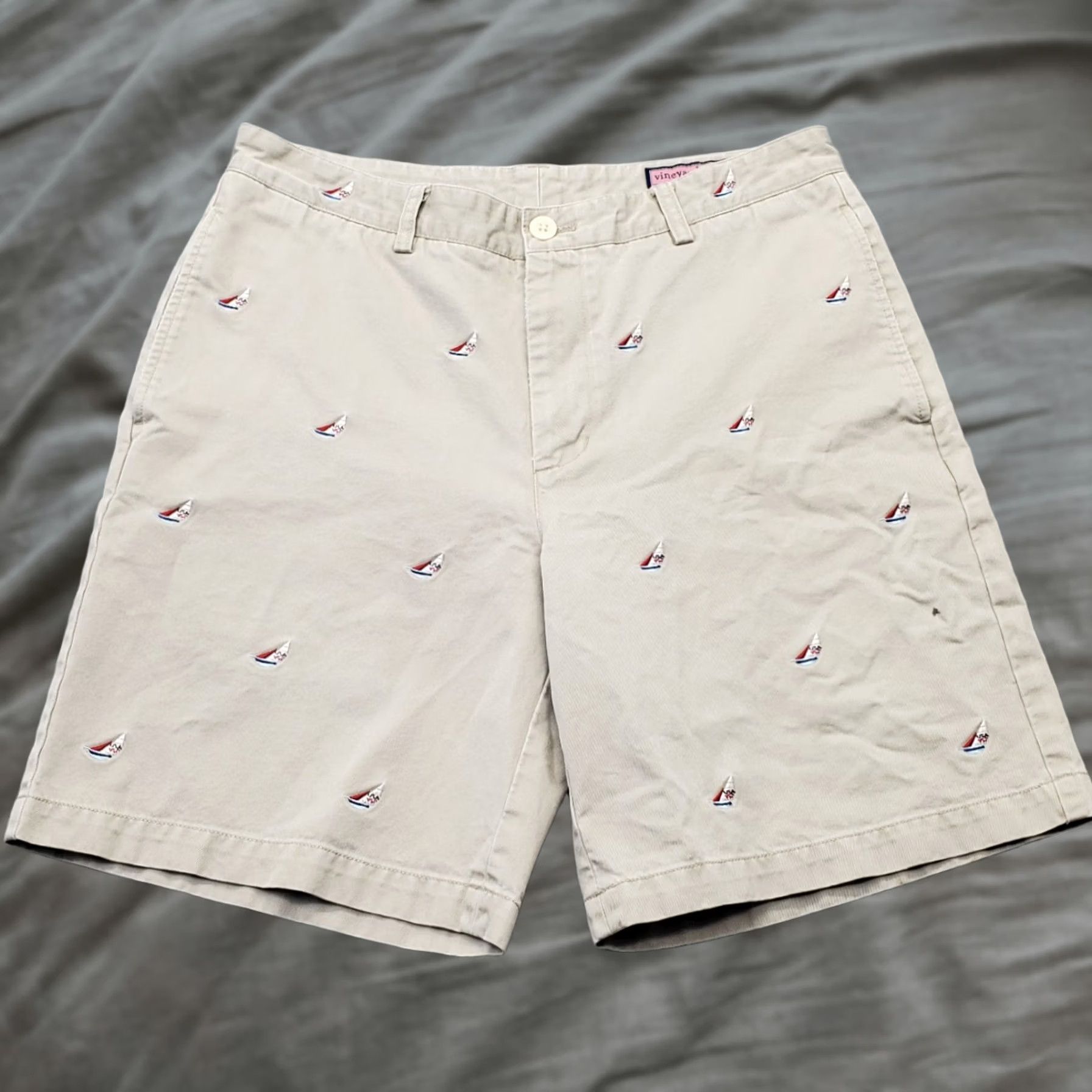 Vineyard Vines Vineyard Vines Chino Shorts Mens 33 Multicolor Sailing Cotton Slash Pocket Mens Size 33 Color Multicolor Size US 33 - 1 Thumbnail