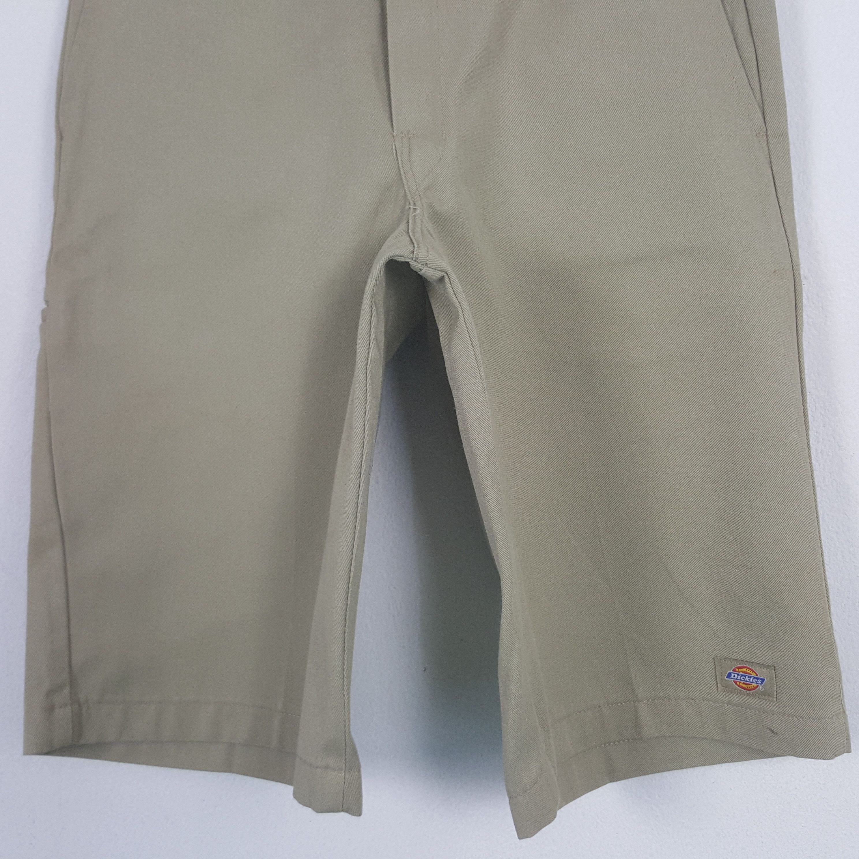 Dickies Vintage Dickies American Hip-hop Style Shorts Pants RR18 Size US 27 - 2 Thumbnail