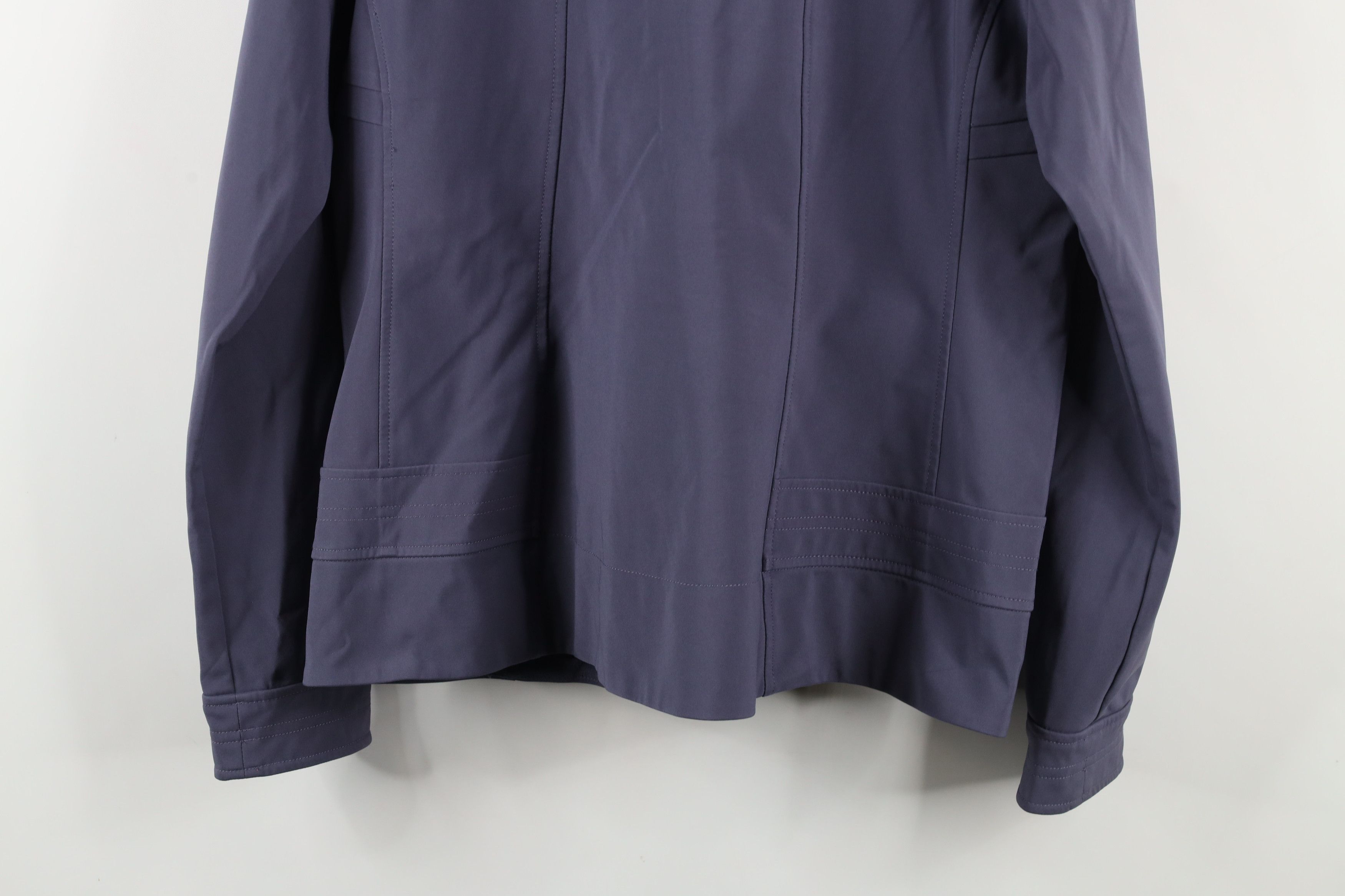 The North Face × Vintage Vintage The North Face Spell Out Soft Shell Jacket Gray Size L / US 10 / IT 46 - 16 Thumbnail