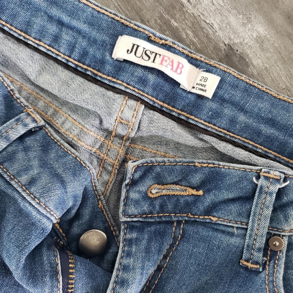 Designer Denim Distressed JustFab Skinny Jean Size 28" / US 6 / IT 42 - 3 Thumbnail