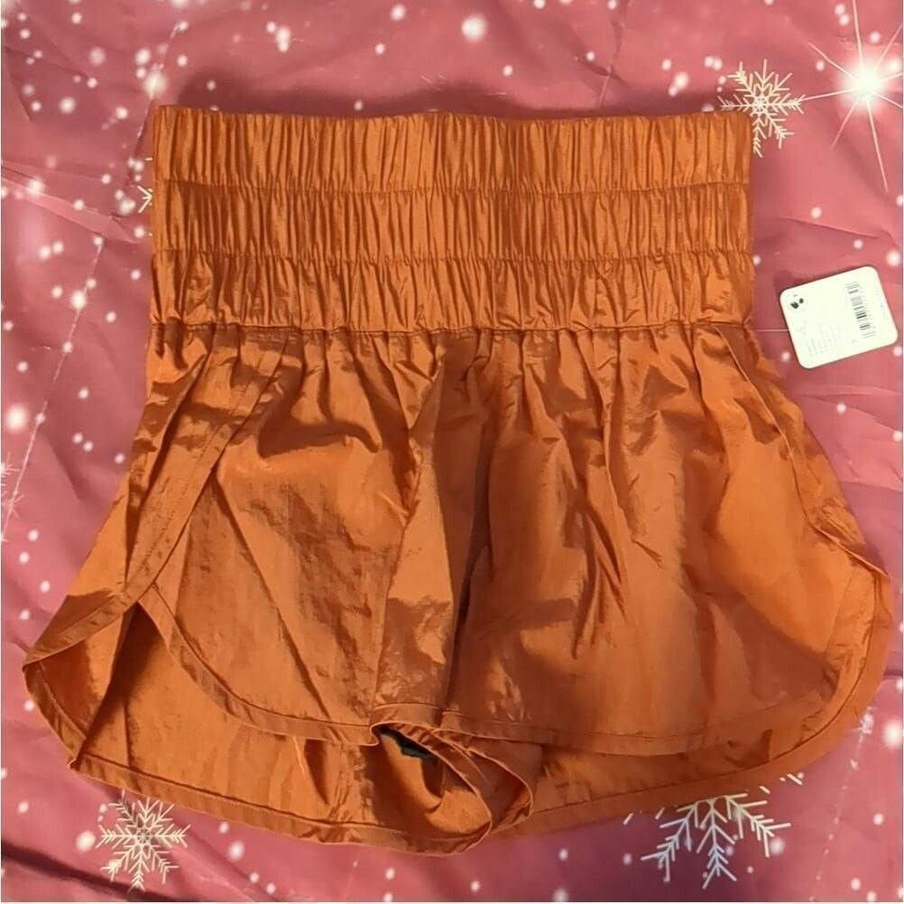 Free People Free people red earth cognac shorts size small Size 25" / US 0 / IT 36 - 1 Thumbnail