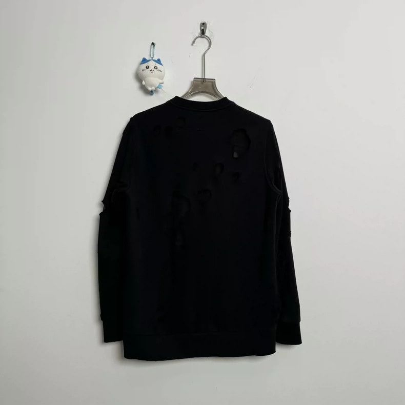 Givenchy Givenchy Oversized hole lettering logo sweatshirt 2505-Next Size US XS / EU 42 / 0 - 2 Thumbnail