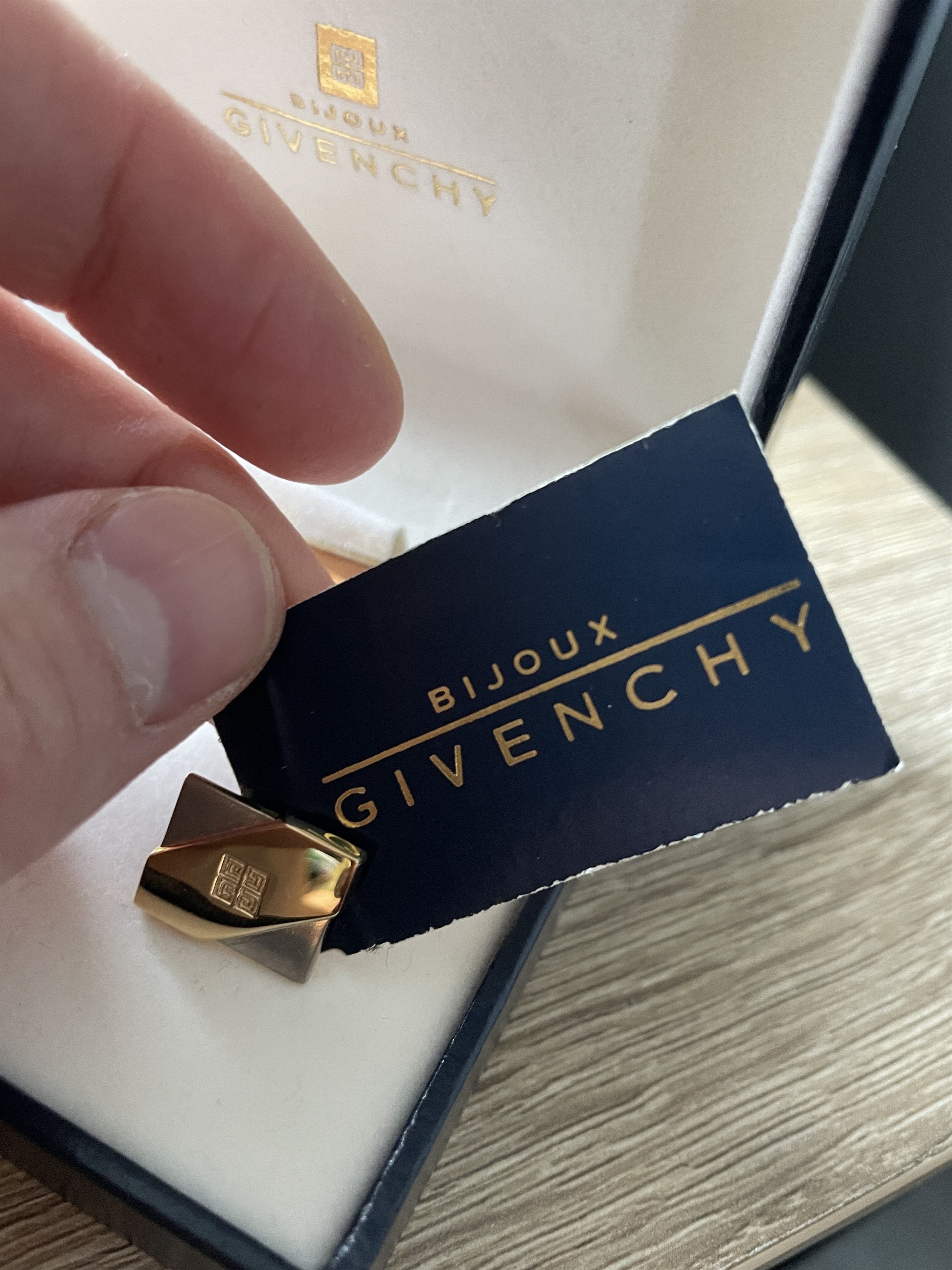 Givenchy VINTAGE GIVENCHY CUFFLINKS TIE CLIPS SET Size ONE SIZE - 2 Thumbnail