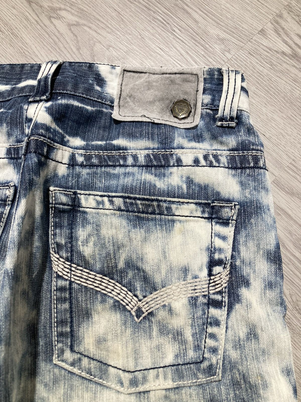 Tornado Mart 2000s Ugiz Distressed Ripped Acid Wash Denim Tornado Style Size US 29 - 16 Thumbnail