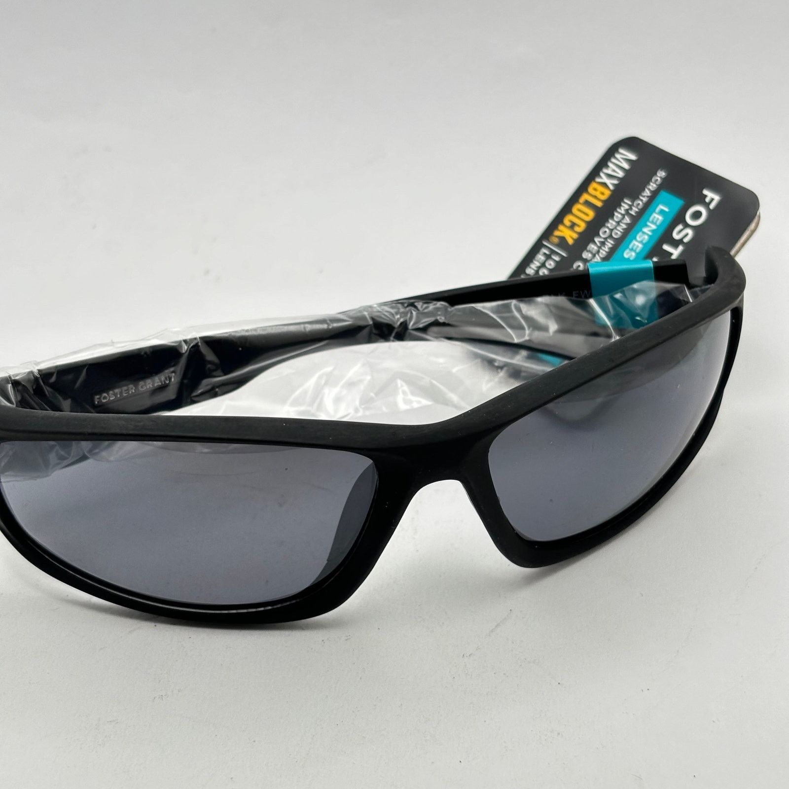 Foster Grant Black Men's Sunglasses Size ONE SIZE - 2 Thumbnail