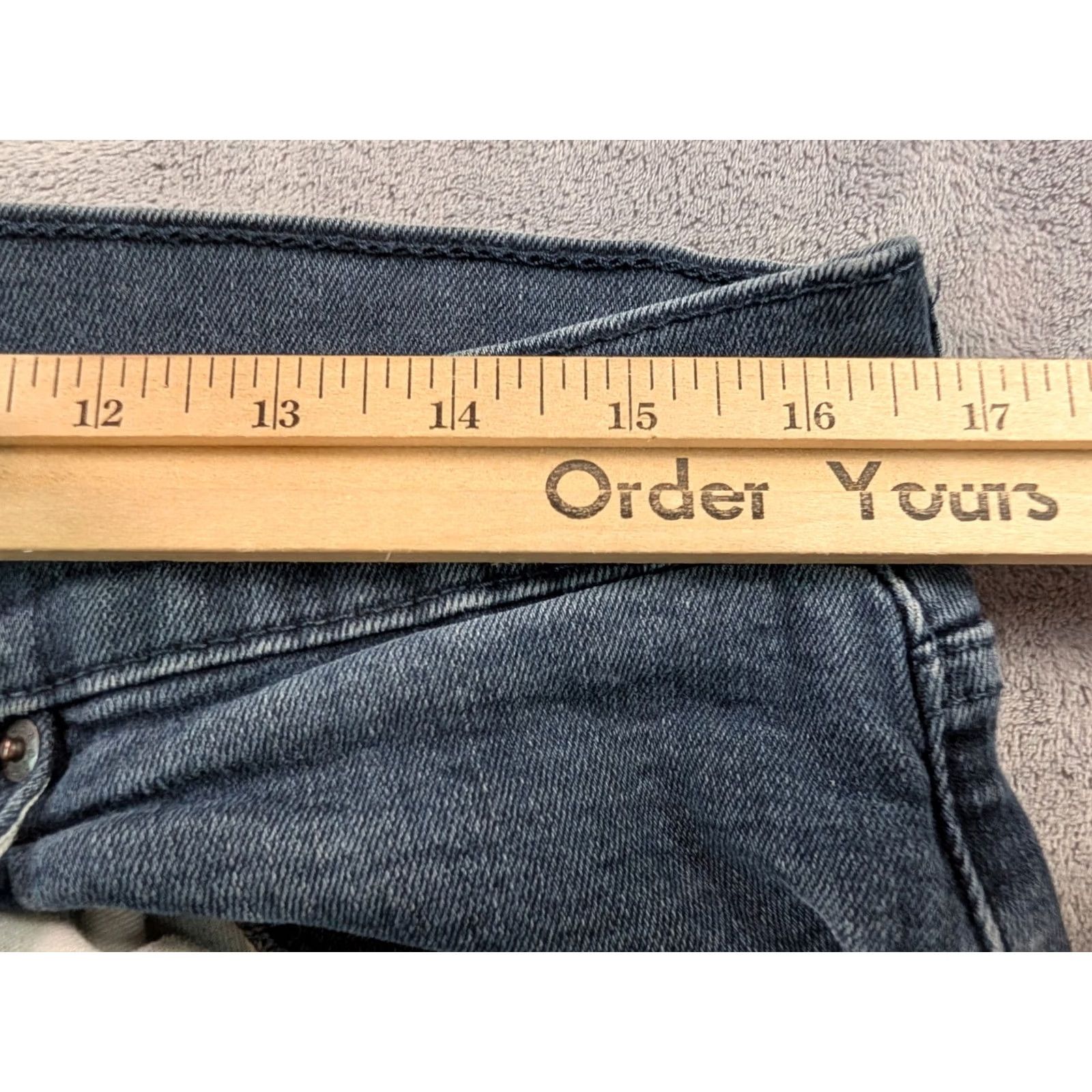 Levi's Levi's 502 Jeans Regular Taper Men's 34 Dark Wash Denim 5-Pocket Zip Button Mid Rise 30 Inseam City USA Retro Band 90s 80s Size US 34 / EU 50 - 3 Thumbnail