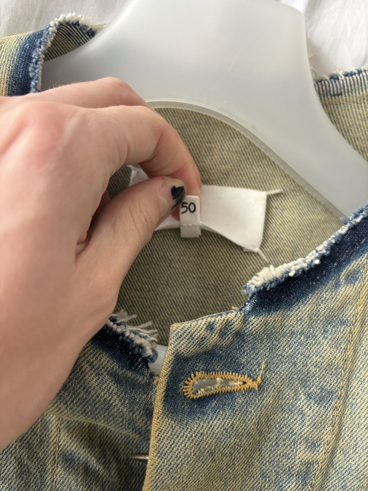 Maison Margiela Maison Margiela raw cut collar denim jacket Size US M / EU 48-50 / 2 - 7 Thumbnail