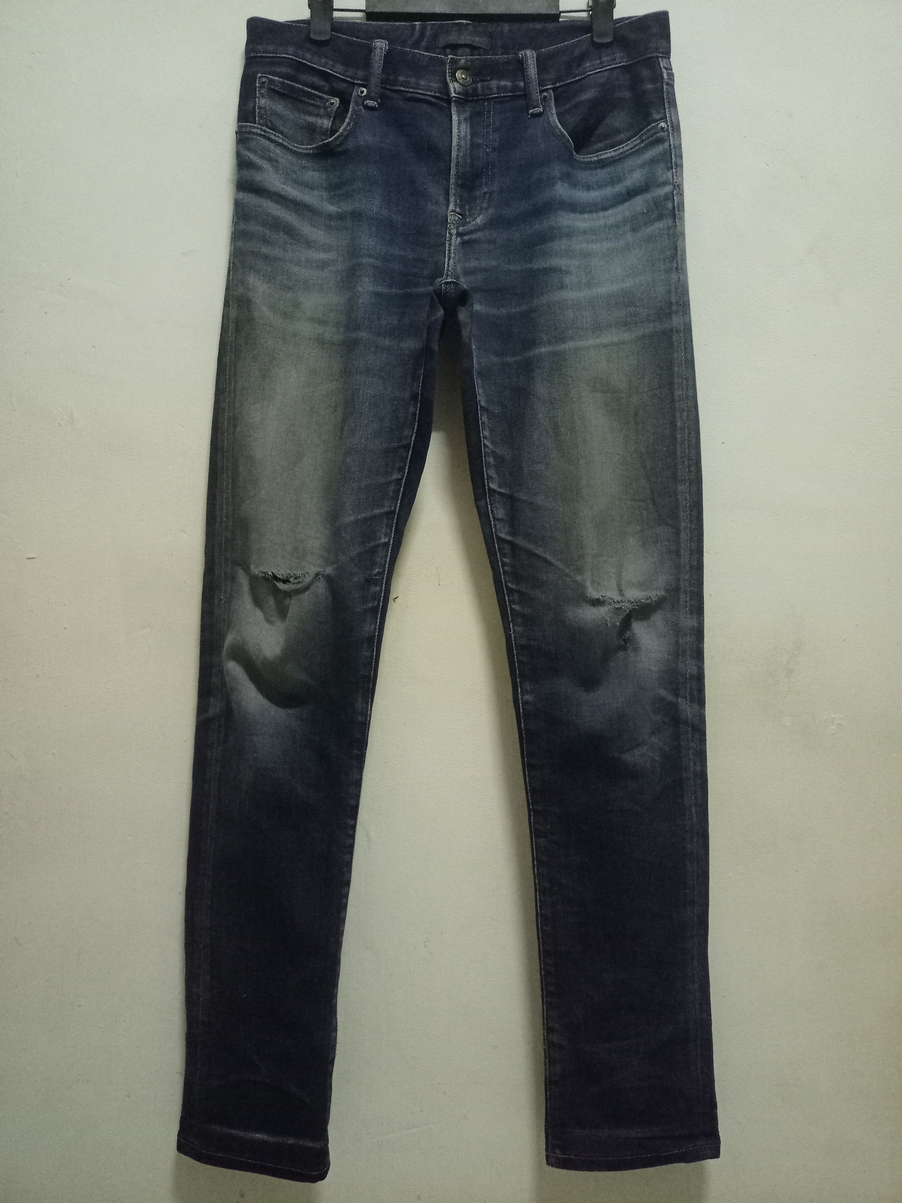 Japanese Brand × Uniqlo Vintage Japanese Uniqlo Indigo Distressed Style Jeans 32x33 Size US 32 / EU 48 - 1 Thumbnail