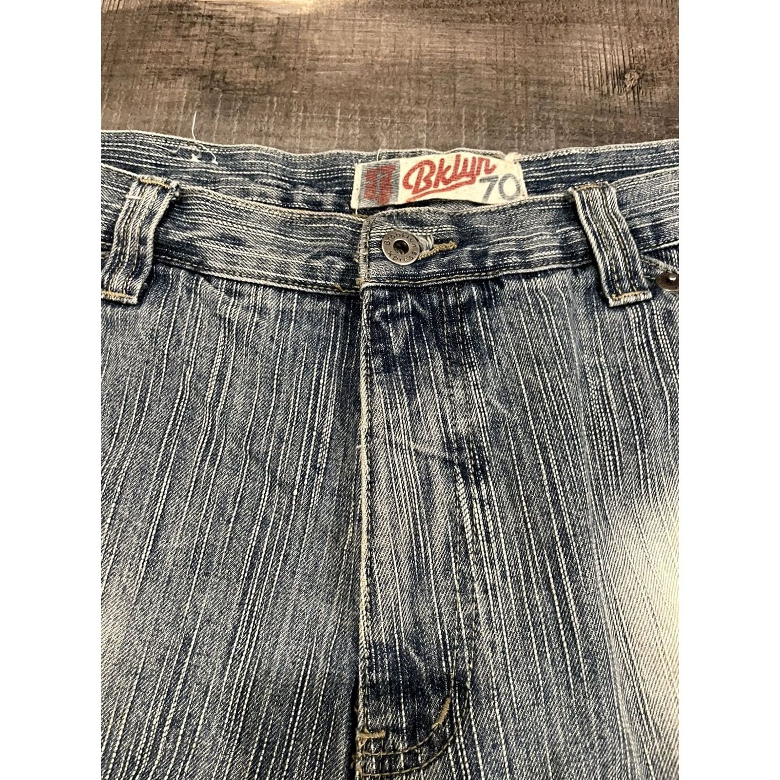 Express VINTAGE Brooklyn Xpress Light Wash Shorts Jorts 40 Men Regular 40 Inseam 13 Grunge Hip Hop 90s Workwear Casual Travel Size US 40 / EU 56 - 5 Thumbnail