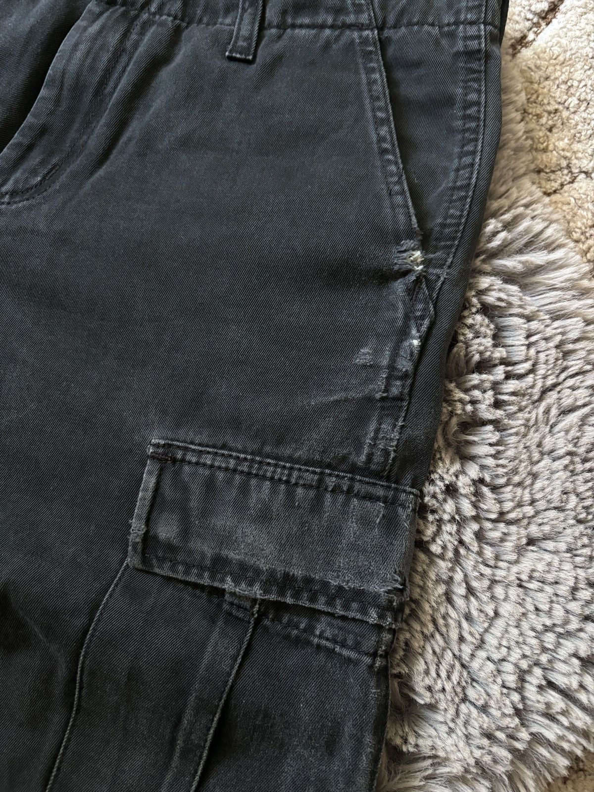 Carhartt × Vintage Carhartt WIP pants distressed / faded cargo black trousers Size US 30 / EU 46 - 6 Thumbnail